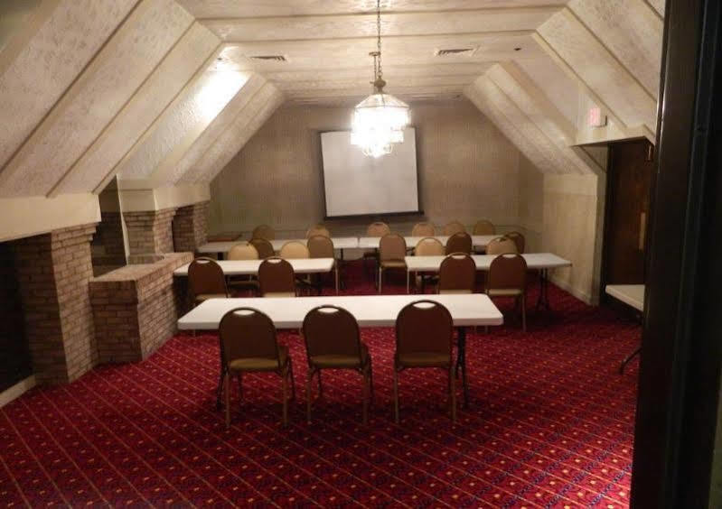 Quality Inn & Conference Center Somerset Exterior photo